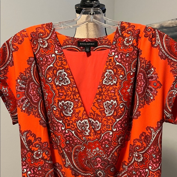 Banana Republic Pull On Jumper - Picture 2 of 10